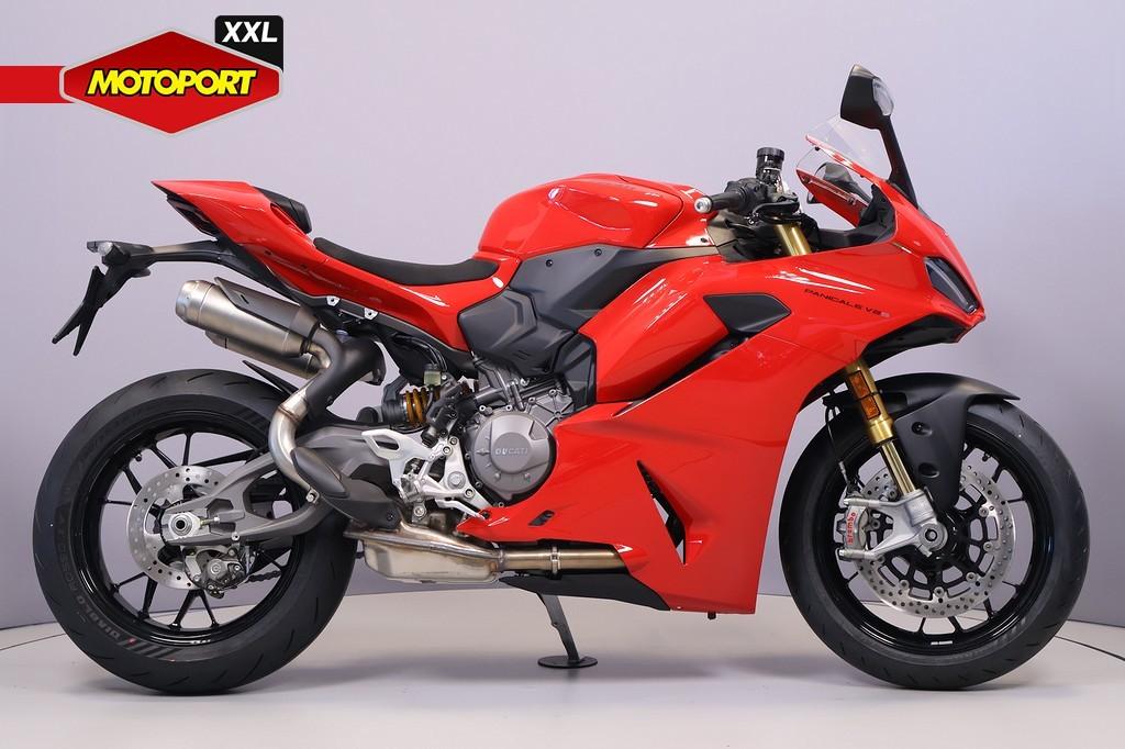 Ducati PANIGALE V2 S (bj 2026), Motoren, Motoren | Ducati, Ducati North Europe B.V., Bedrijf, Sport, Maanweg 174
2516 AB  Den Haag, NL