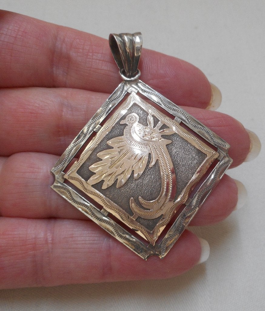 Zilveren antieke hanger met goud Quetzal vogel nr.420