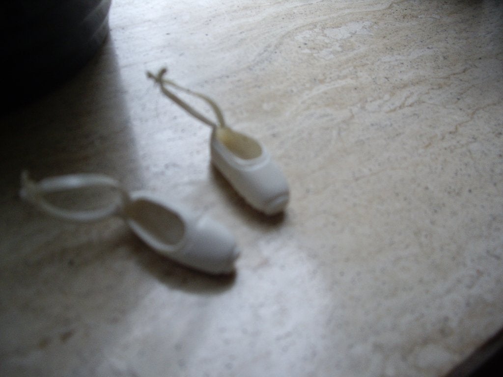 vintage barbie schoentjes, Ophalen of Verzenden, Zo goed als nieuw, Accessoires