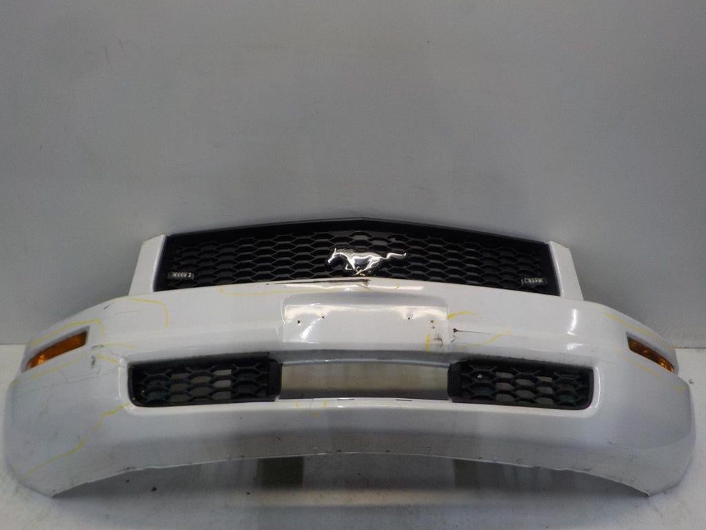 Bumper voor Ford Mustang, Auto-onderdelen, Onderdelen@venauto.nl, Van der Ven Autorecycling B.V., Gebruikt, Ettenseweg 76, 4706 PB Roosendaal, The Netherlands