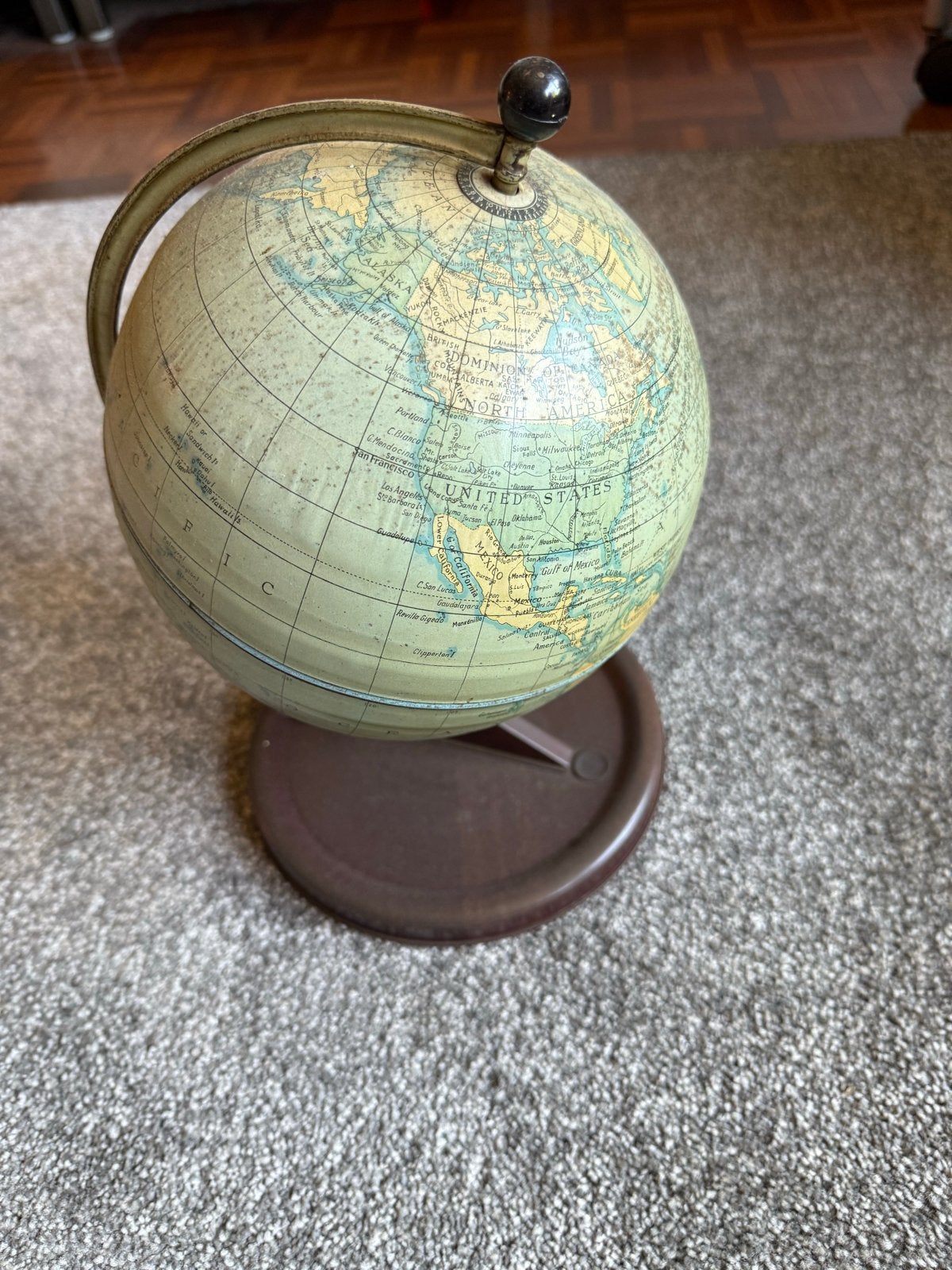 Vintage Wereldbol - Decoratieve Globe, Gebruikt, Kunststof, Draaibaar, Ophalen of Verzenden