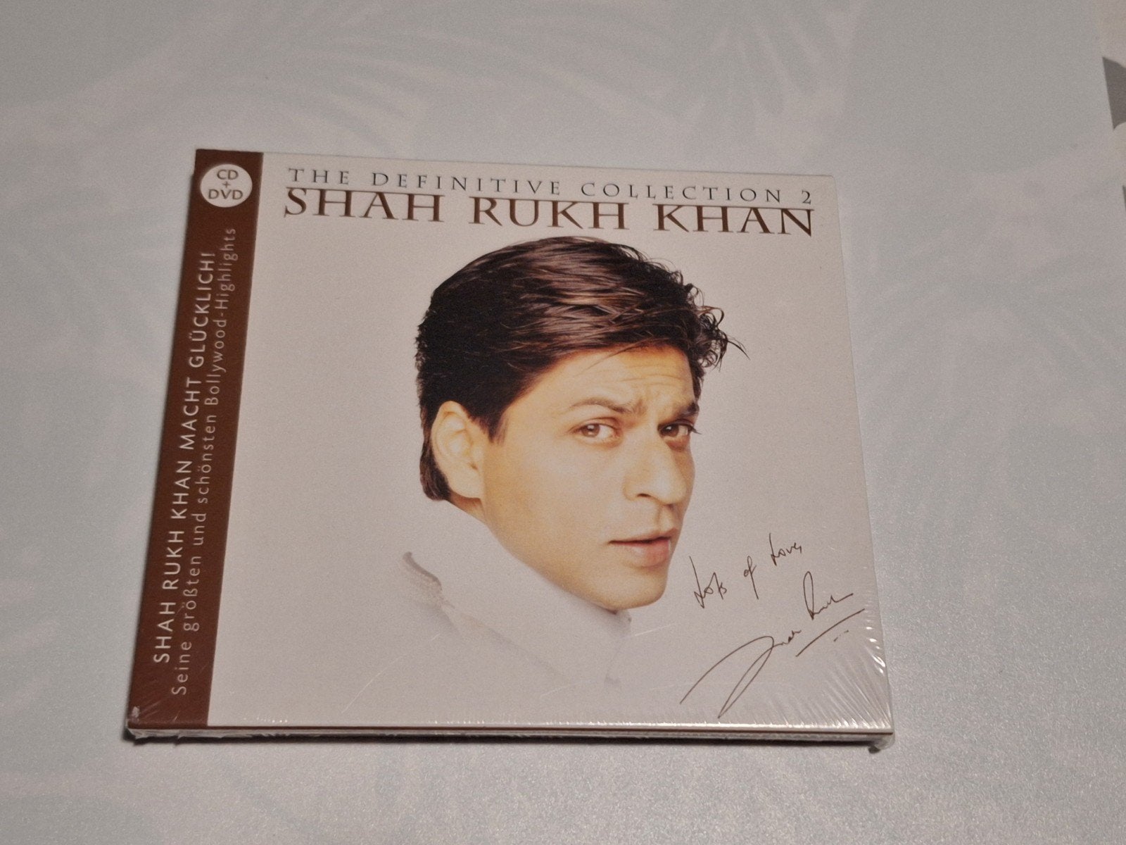 Shahrukh Khan. 1 Soundtrack Cd + 1 Dvd. Nieuw In Verpakking., Cd's en Dvd's, Cd's | Filmmuziek en Soundtracks, Bollywood, Ophalen of Verzenden
