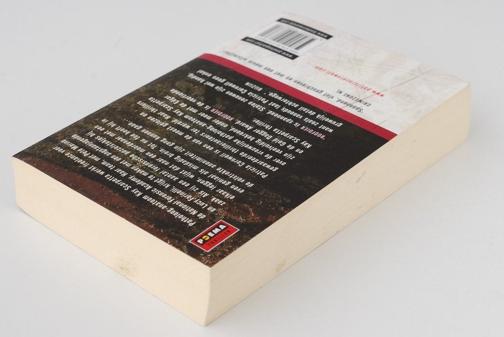 Roofdier - Patricia Cornwell - Kay Scarpetta thriller 2009, Patricia Cornwell, Verzenden, Zo goed als nieuw