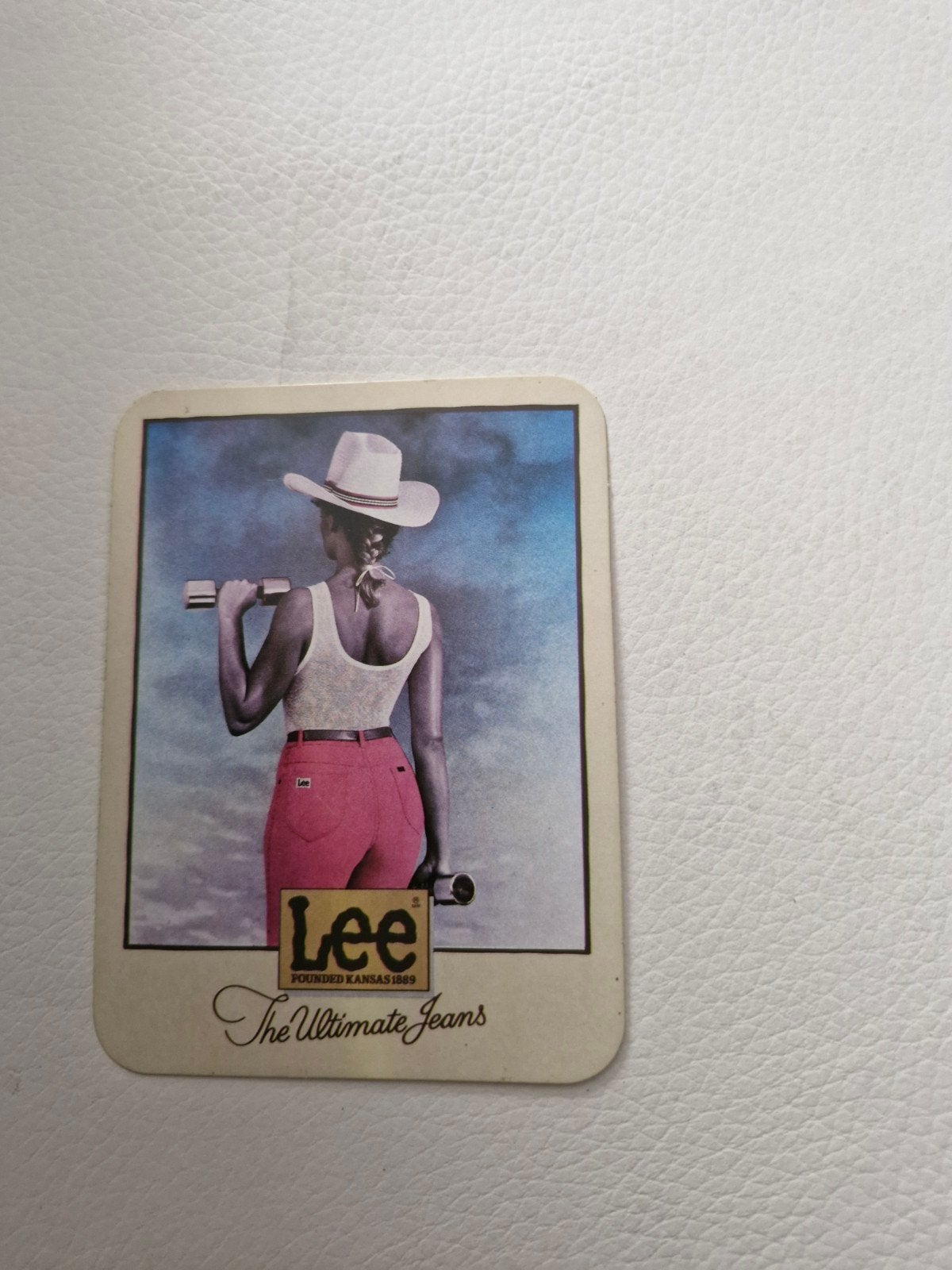 12127 Vintage Lee Jeans Sticker - The Ultimate Jeans, Verzamelen, Ophalen of Verzenden, Zo goed als nieuw, Merk