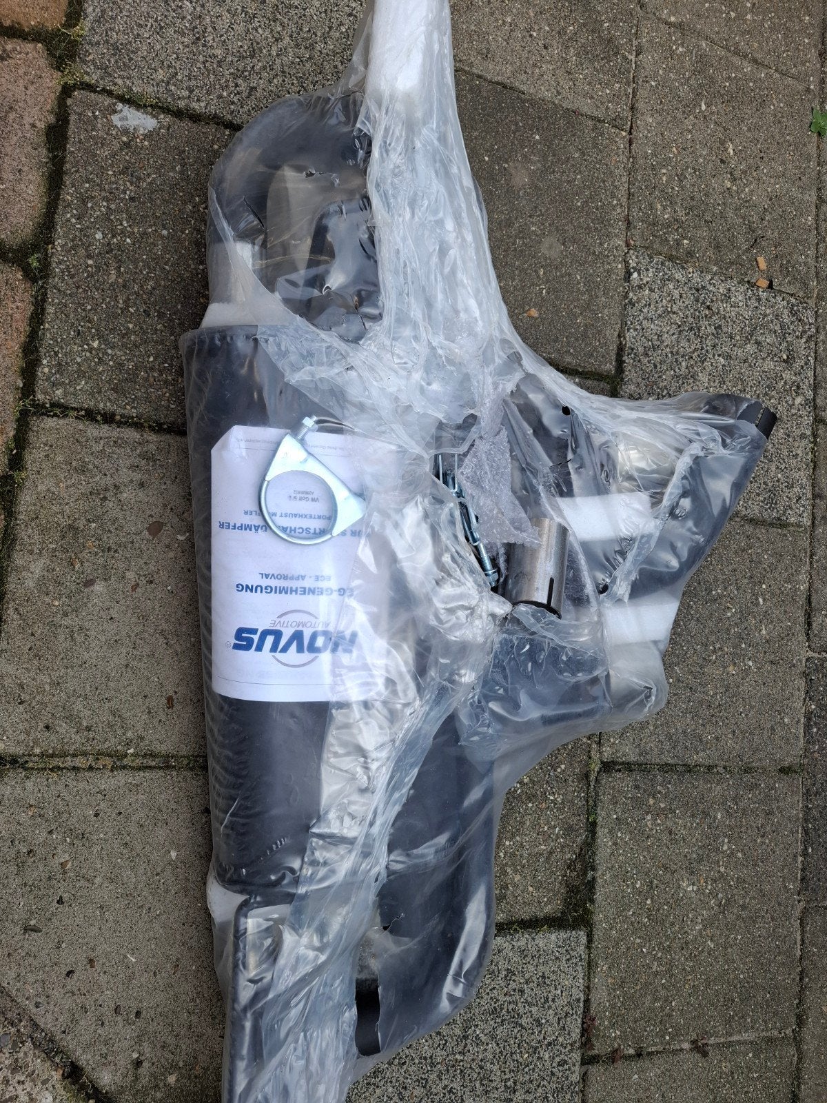 VW GOLF 5 /5GTI R32 LOOK UITLAAT EN BUMPER R32 LOOK  NIEUW!!, Auto-onderdelen, Ophalen, Nieuw