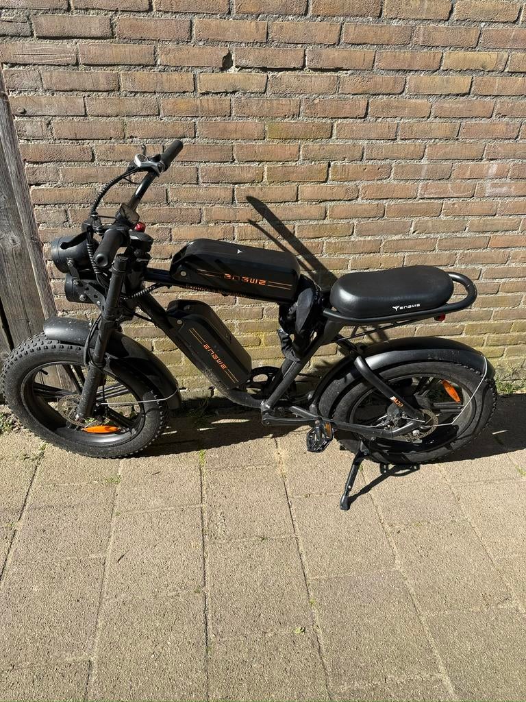 Engwe M20 Fat bike - 2 batteries, Fietsen en Brommers, Elektrische fietsen, Ophalen, Zo goed als nieuw