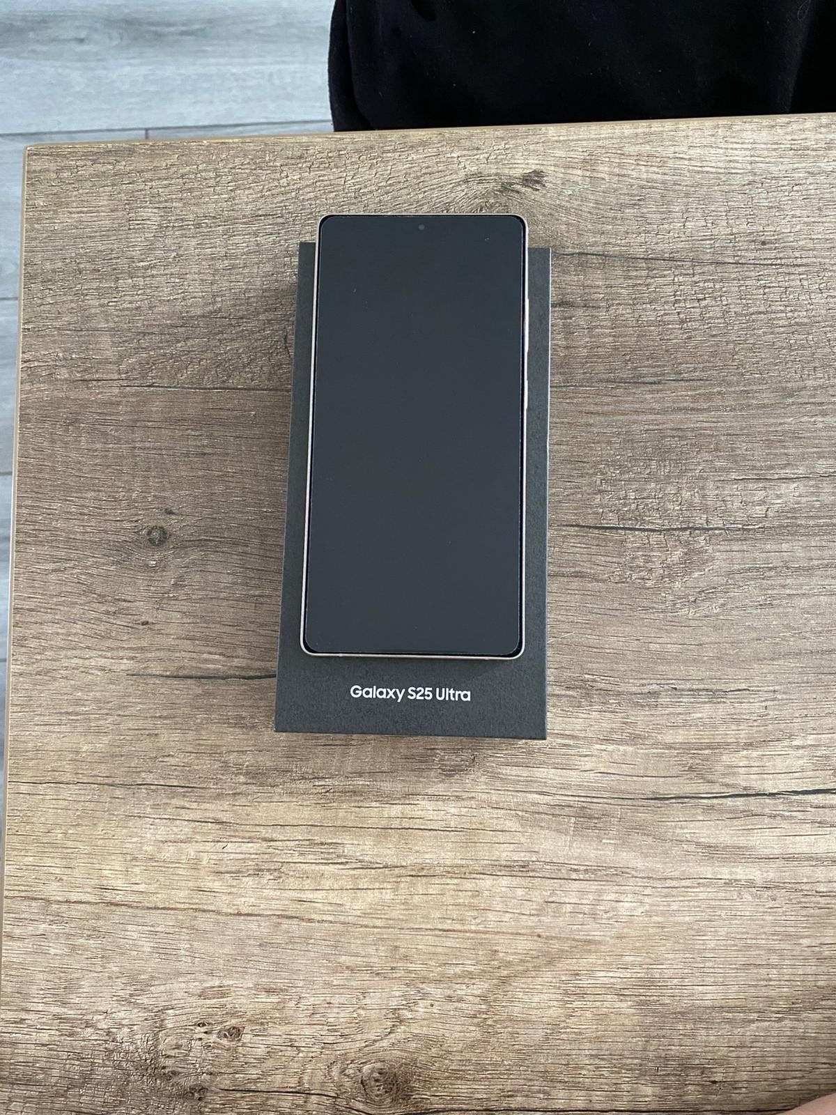 Samsung Galaxy S25 Ultra 256GB zo goed als nieuw., Ophalen