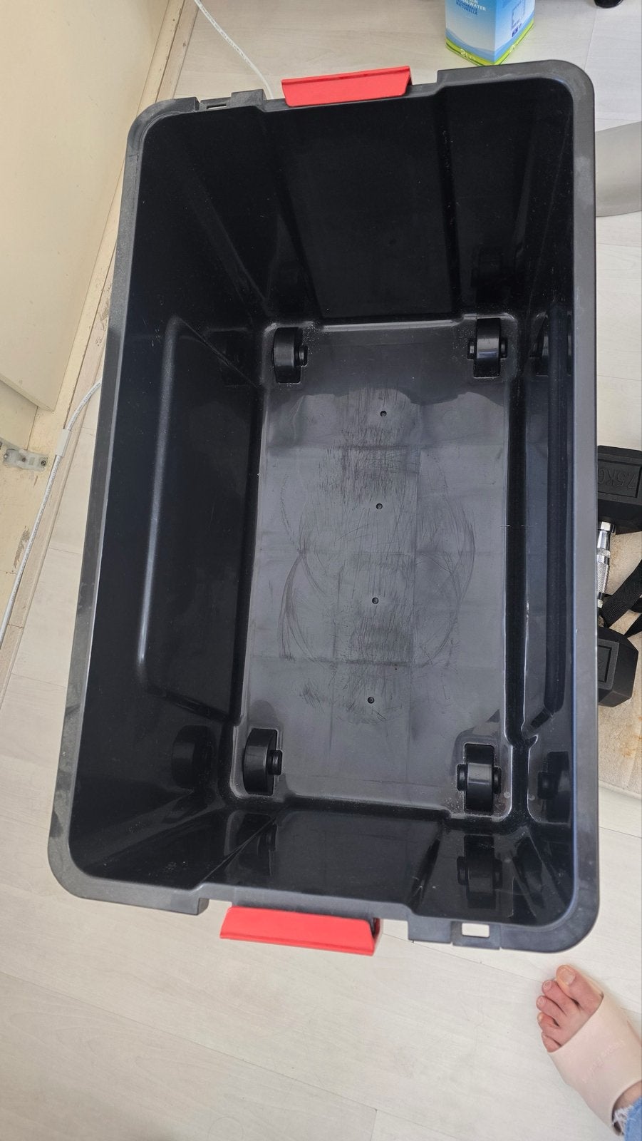 Grote opbergboxen met wielen en handvatten, Ophalen, Gebruikt, 40 tot 60 cm, Bak of Kist