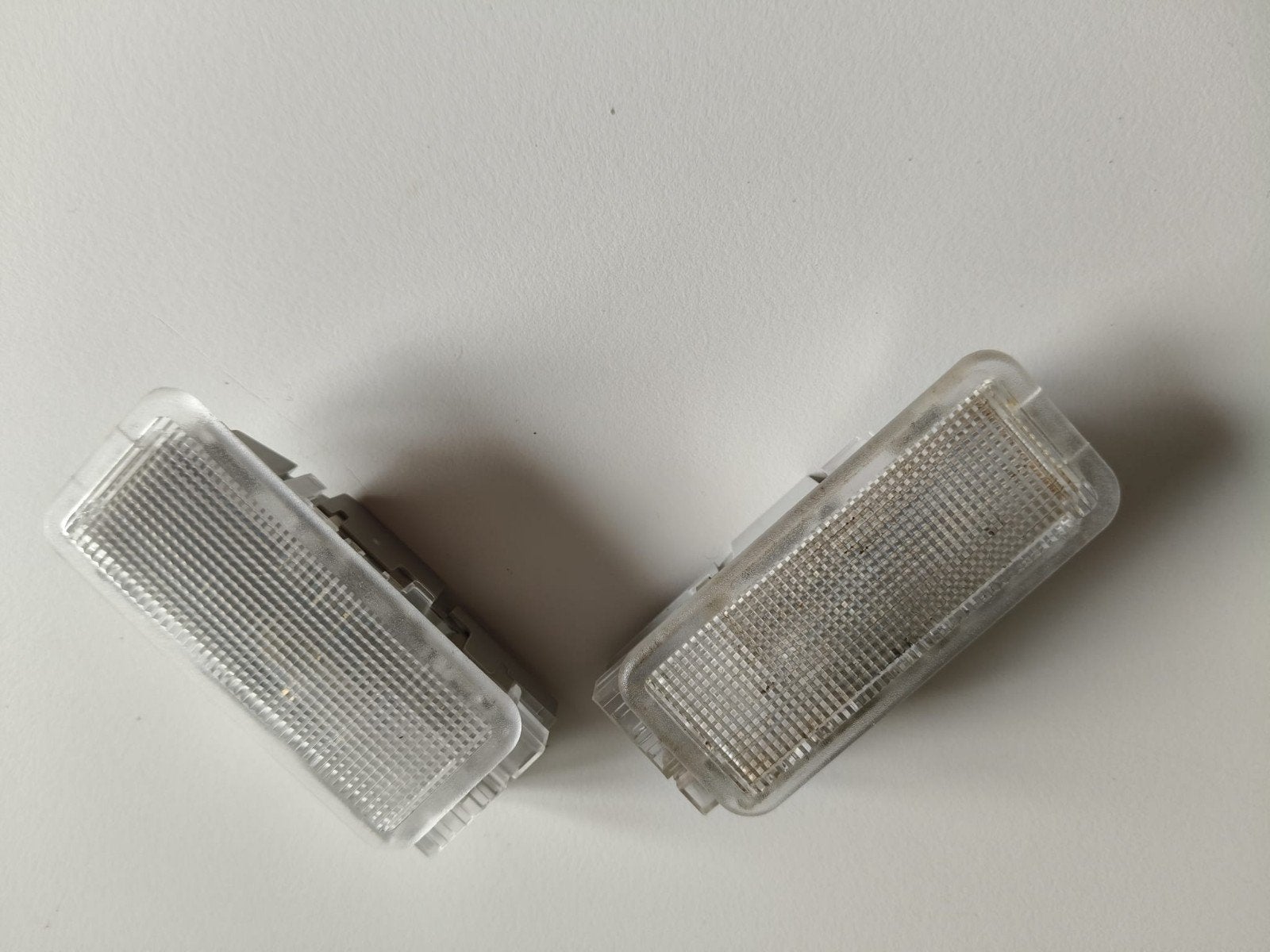 2 Stuks Led Auto Deurverlichting Peugeot 308CC 2010, Ophalen of Verzenden, Gebruikt, Universele onderdelen