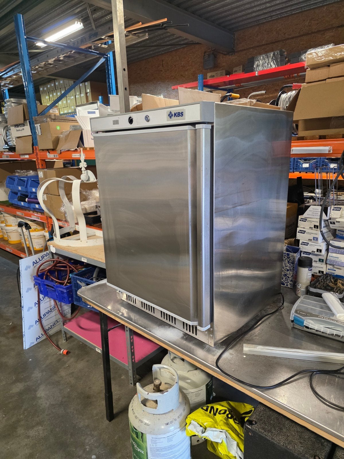 KBS RVS Vriezer - Compact en Efficiënt, 85 tot 120 cm, Gebruikt, 100 tot 150 liter, Met aparte vriezer