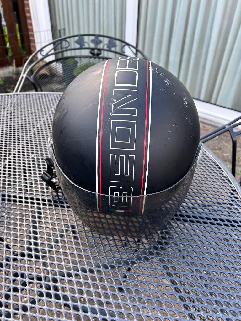 Bromfietshelm BEON, Fietsen en Brommers, Ophalen, Zo goed als nieuw, Large, BEON DESIGN