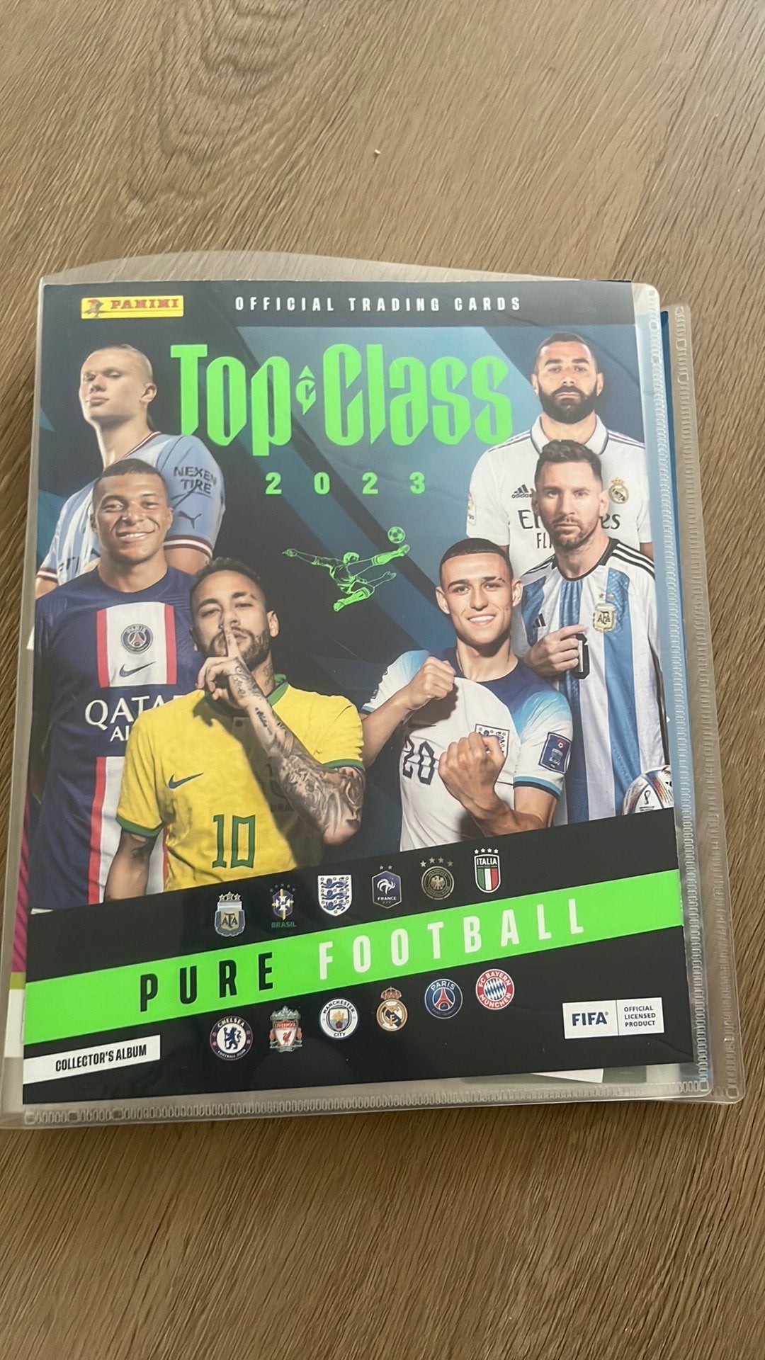 Rijkgevulde Voetbalmap Panini Top Class 23 + FIFA 365 24, Ophalen of Verzenden, Zo goed als nieuw, Meerdere plaatjes