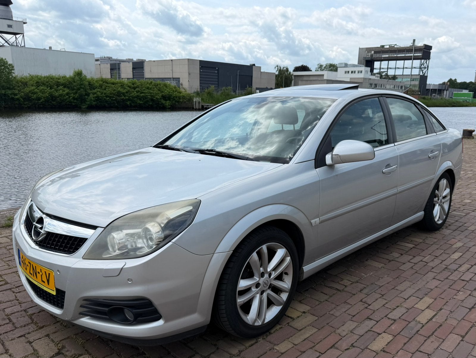 Opel Vectra 2.2 16V | GTS | Slechts 146.703km | Nap | Cruise, Auto's, Opel, Zwart, 4 cilinders, 715 kg, Leder en Stof
