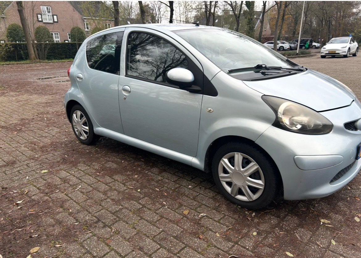 Toyota Aygo / 2007 / 5 deurs /Blauw, Stof, Overige kleuren, Handgeschakeld, Particulier