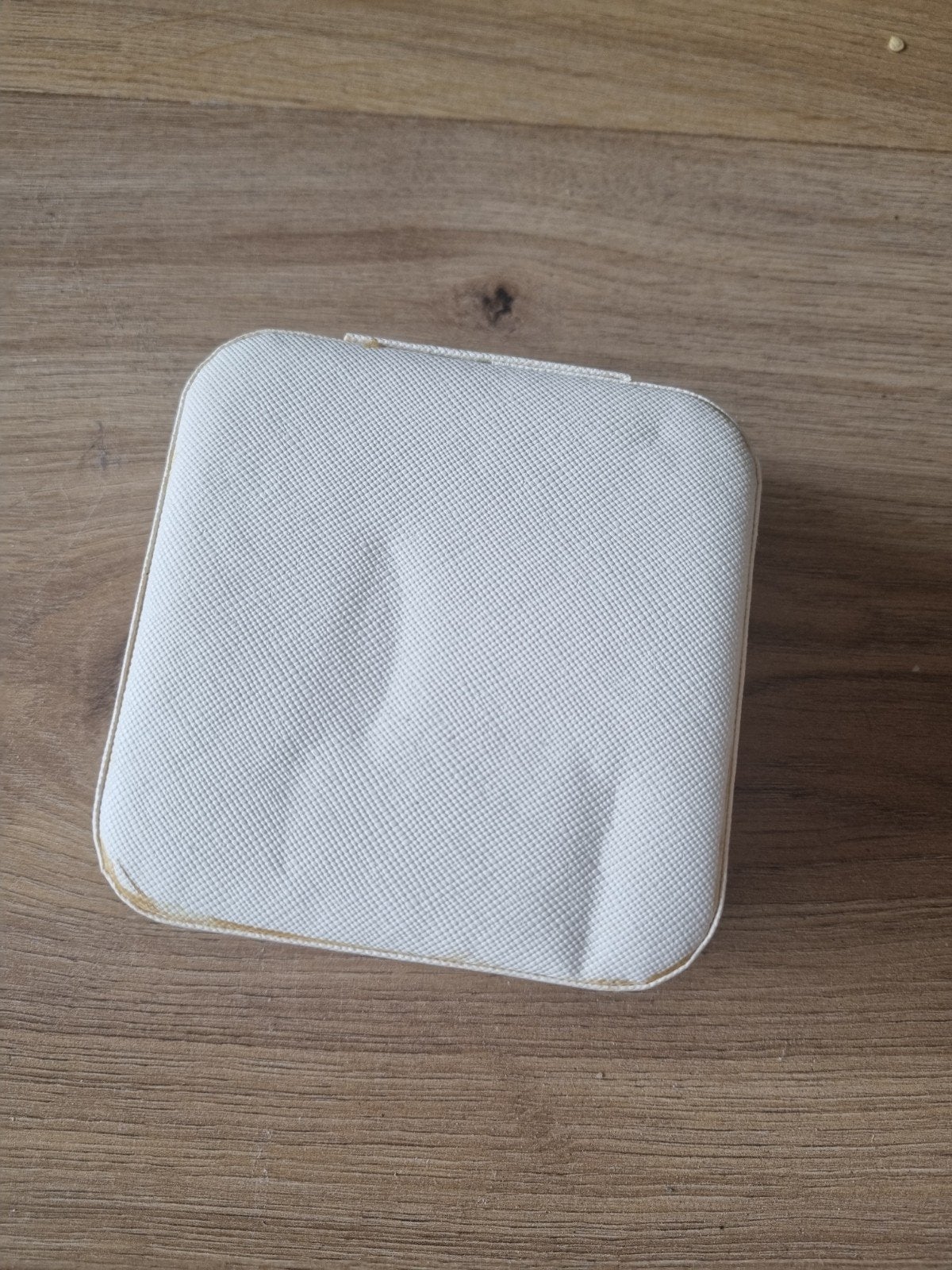 Compact sieradendoosje - Ideaal voor reizen, Ophalen of Verzenden, Gebruikt