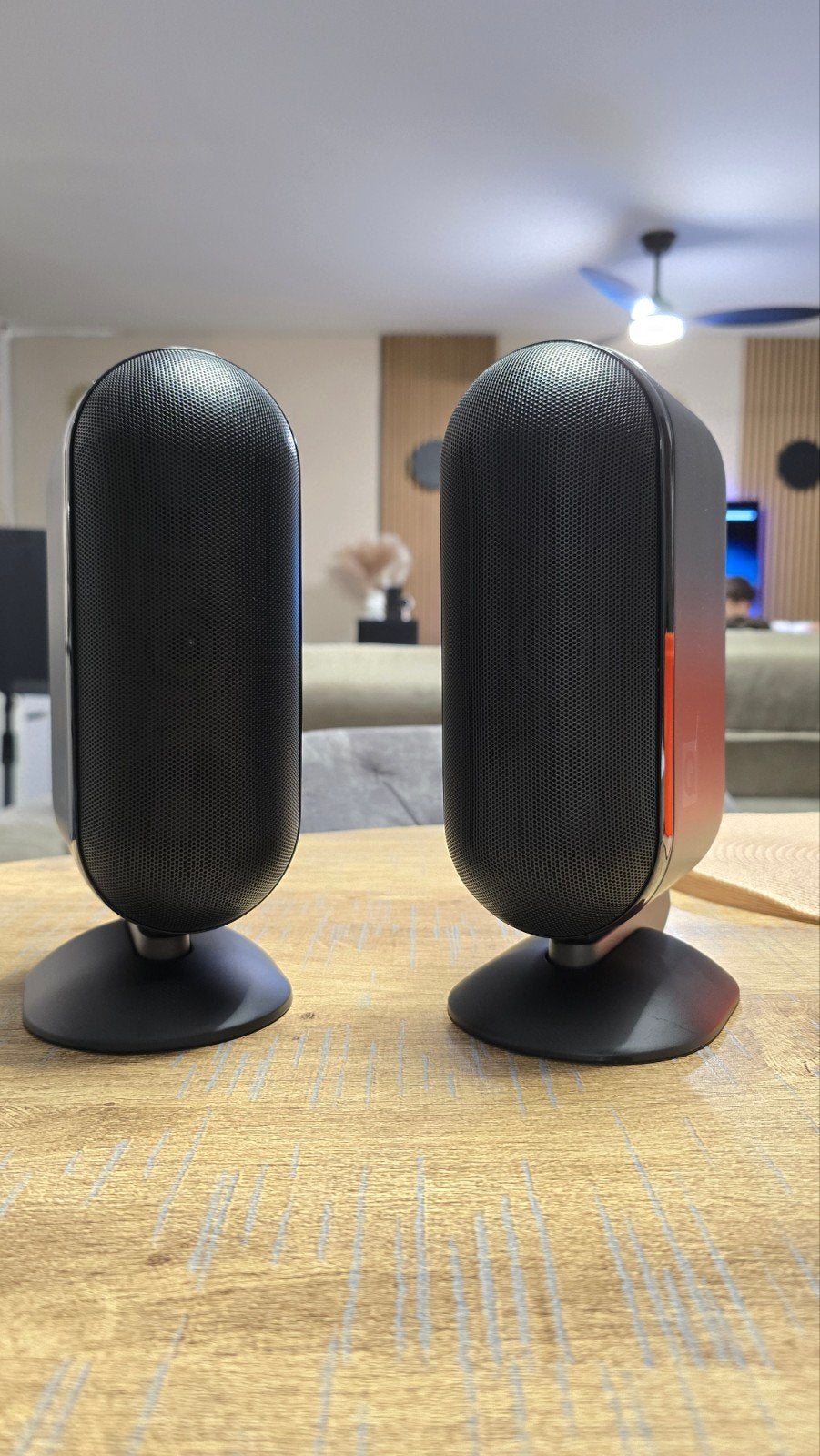 Q Acoustics 7000LRi, Overige merken, Stereo speakers, Ophalen of Verzenden, Zo goed als nieuw