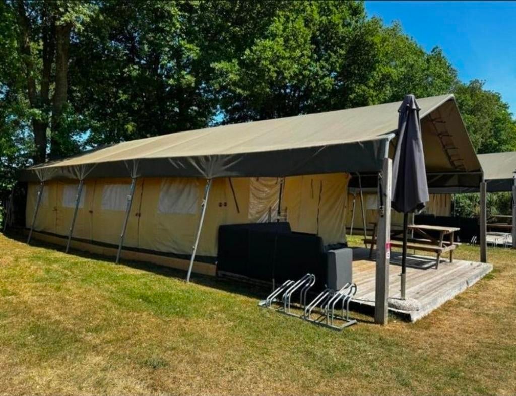 Safaritenten 2 stuks, Caravans en Kamperen, Ophalen of Verzenden, Zo goed als nieuw, Tot en met 6