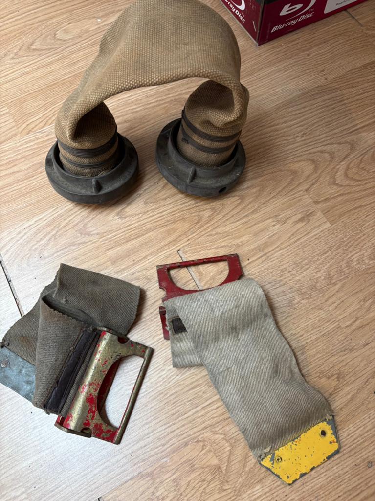 Vintage brandweer spullen, Ophalen