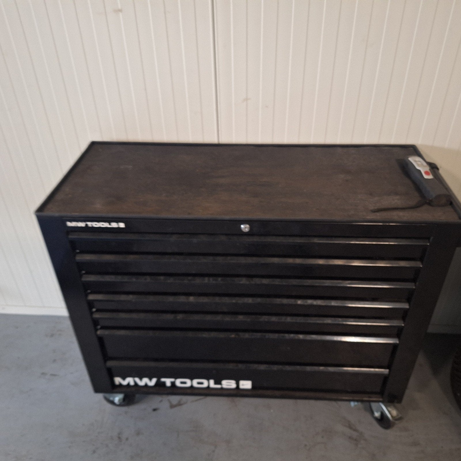 Gereedschapwagen / 270L luchtcompressor met weinig gebruik, Ophalen, Gebruikt
