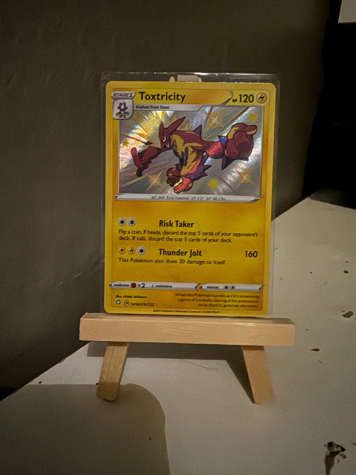 Pokemon kaart - Toxtricity (SHF SV42), Ophalen of Verzenden