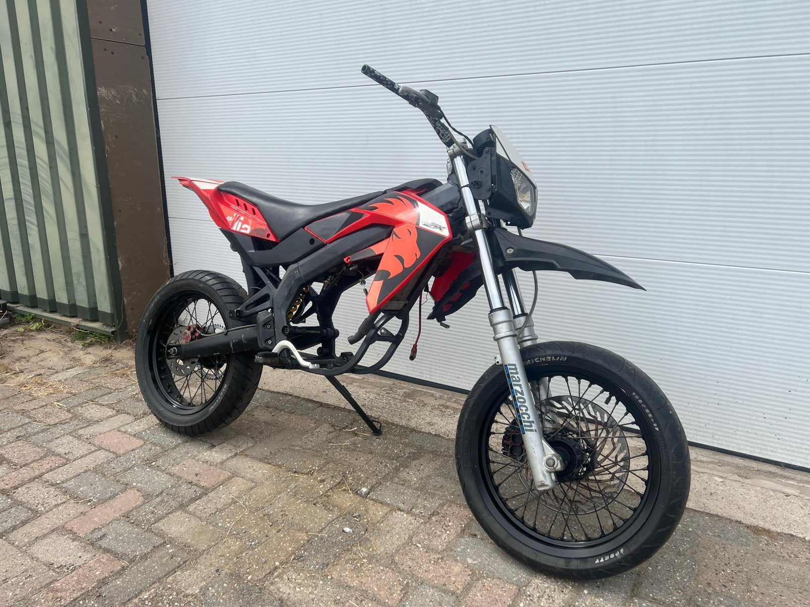 Aprilia sx50 redlion rollend frame, Fietsen en Brommers, Brommers | Derbi, Ophalen, 6 versnellingen, Gebruikt, Maximaal 45 km/u