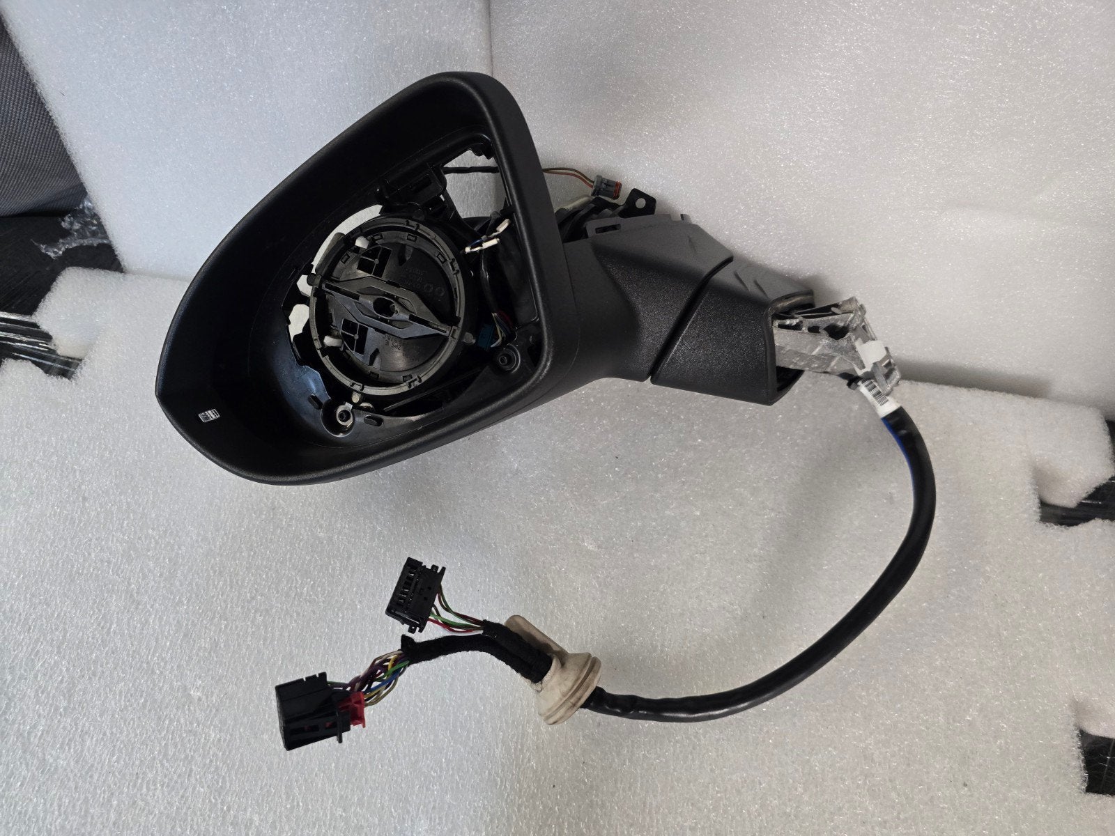 Buitenspiegel links VW Golf 8 facelift bj 2024-heden, Gebruikt, Volkswagen, Wolfsburg, Ophalen of Verzenden