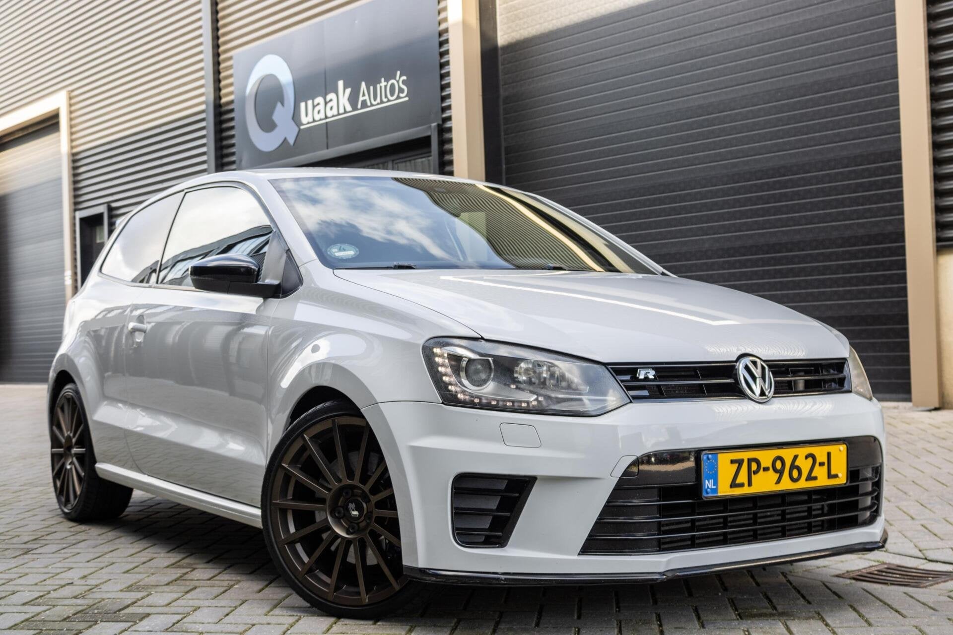 Volkswagen Polo WRC 2.0 TSI R Street 220PK | LED | CRUISE |, Euro 5, Gebruikt, 4 cilinders, 1984 cc