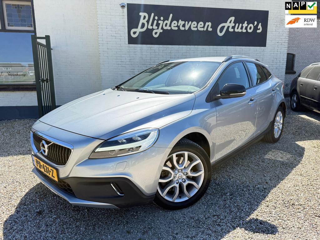 Volvo V40 Cross Country 2.0 T3 Nordic+ Org NL | Camera | Nav, Auto's, Voorwielaandrijving, Stof, Gebruikt, Euro 6
