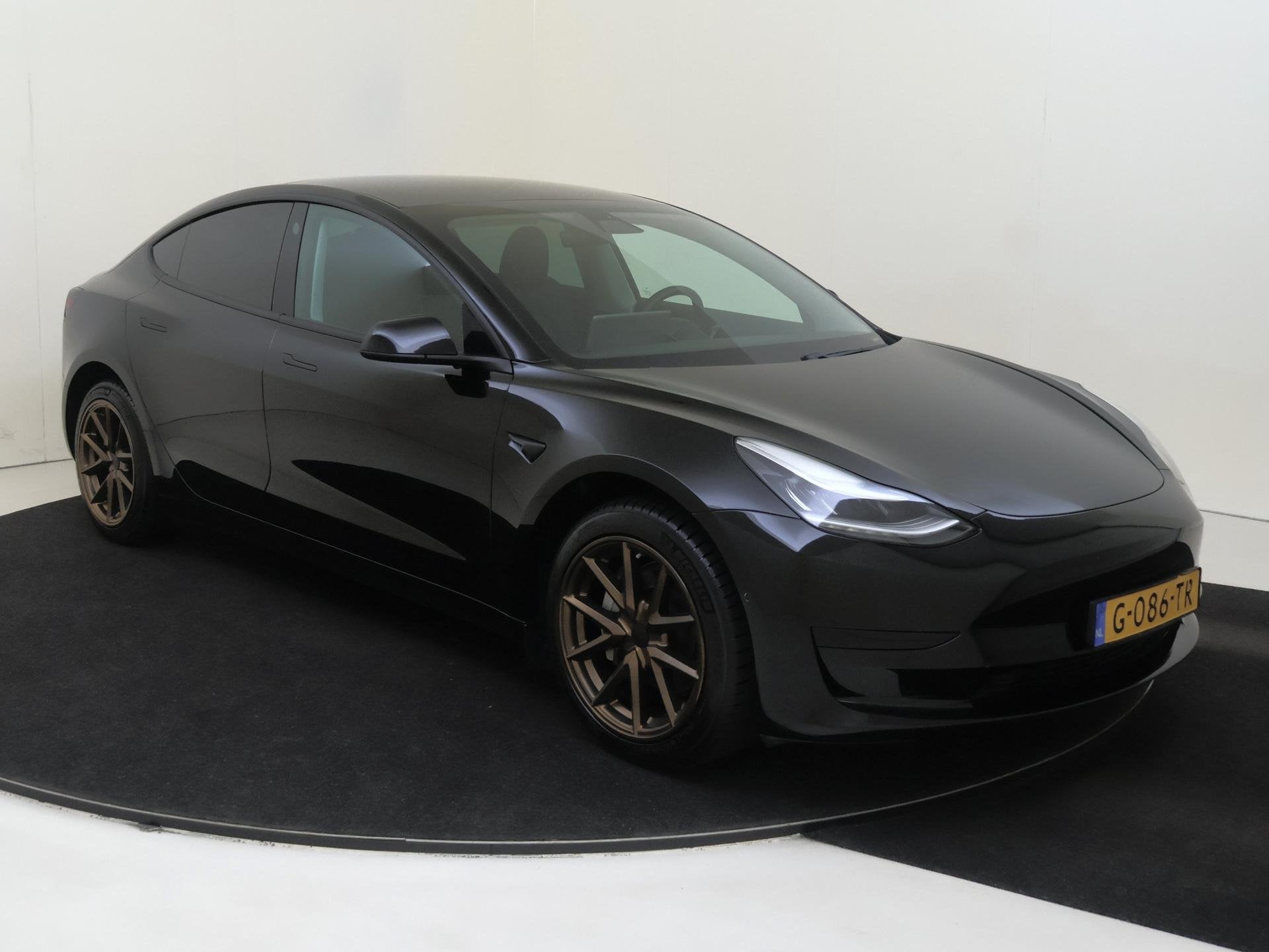 Tesla Model 3 Standard RWD Plus 60 kWh | Carplay/ Android au, Auto's, Automaat, 238 pk, Gebruikt, Zwart