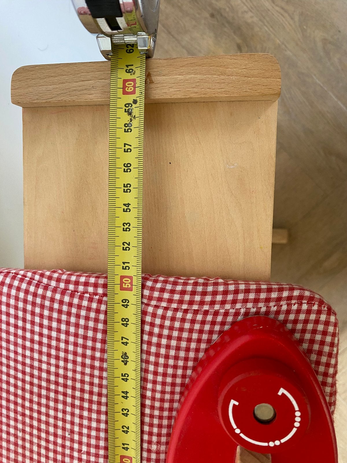 Foto 3 van Houten strijkplank en strijkijzer inklapbaar