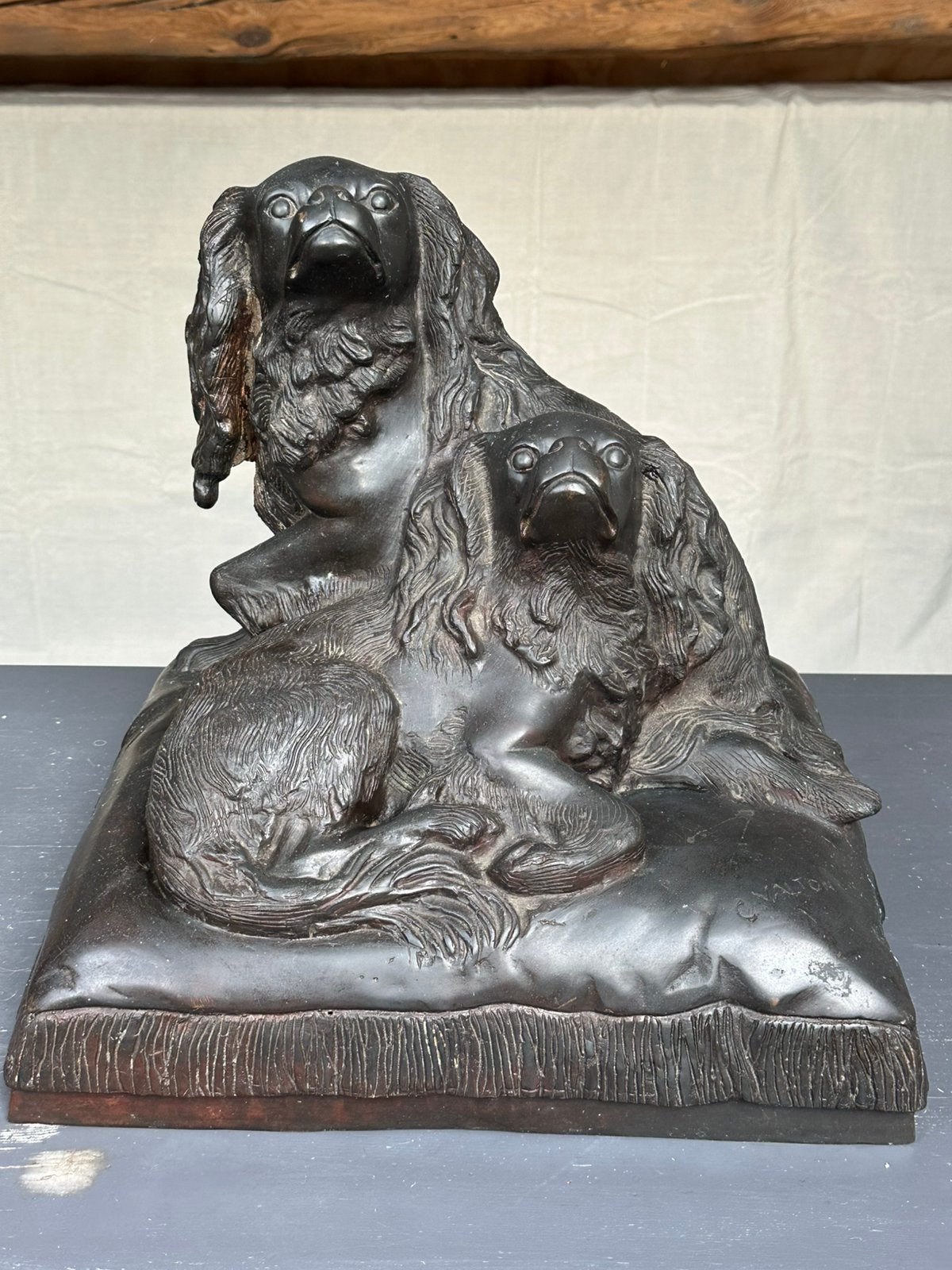 Bronzen beeld Cavalier King Charles Spaniëls - C. Valton, Ophalen, Beeld, Bruin, Brons
