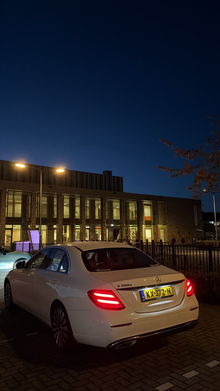 Mercedes-Benz E-Klasse E350 e Plug-in Hybrid 286pk 9G-TRONIC, Automaat, Achterwielaandrijving, Wit, 1825 kg