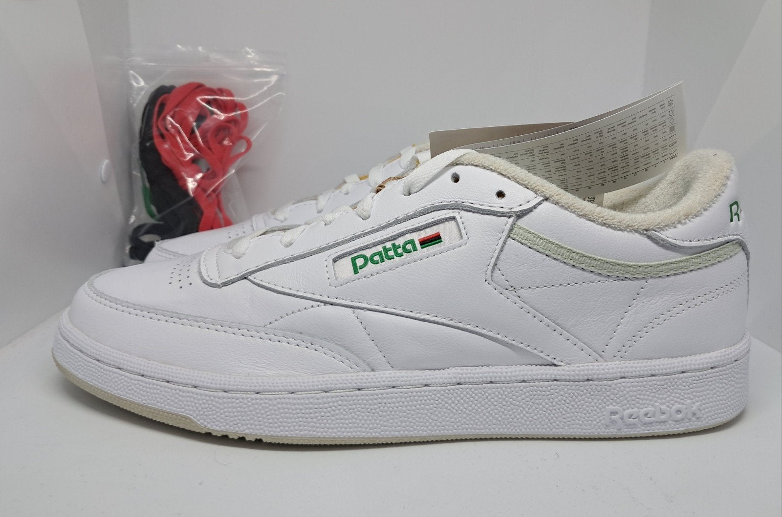 Patta x Reebok sneakers wit maat 44,5, Wit, Nieuw, Ophalen of Verzenden, Sneakers of Gympen