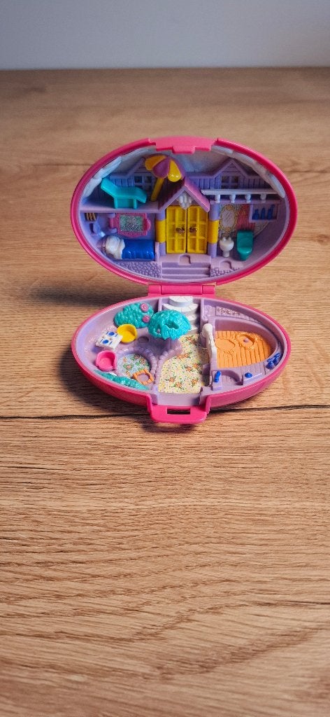 Vintage Polly Pocket Country Cottage 1995 – Compact only, Gebruikt, Info@mattel.nl, Ophalen of Verzenden, Postbus 576, 1180 AN Amstelveen,