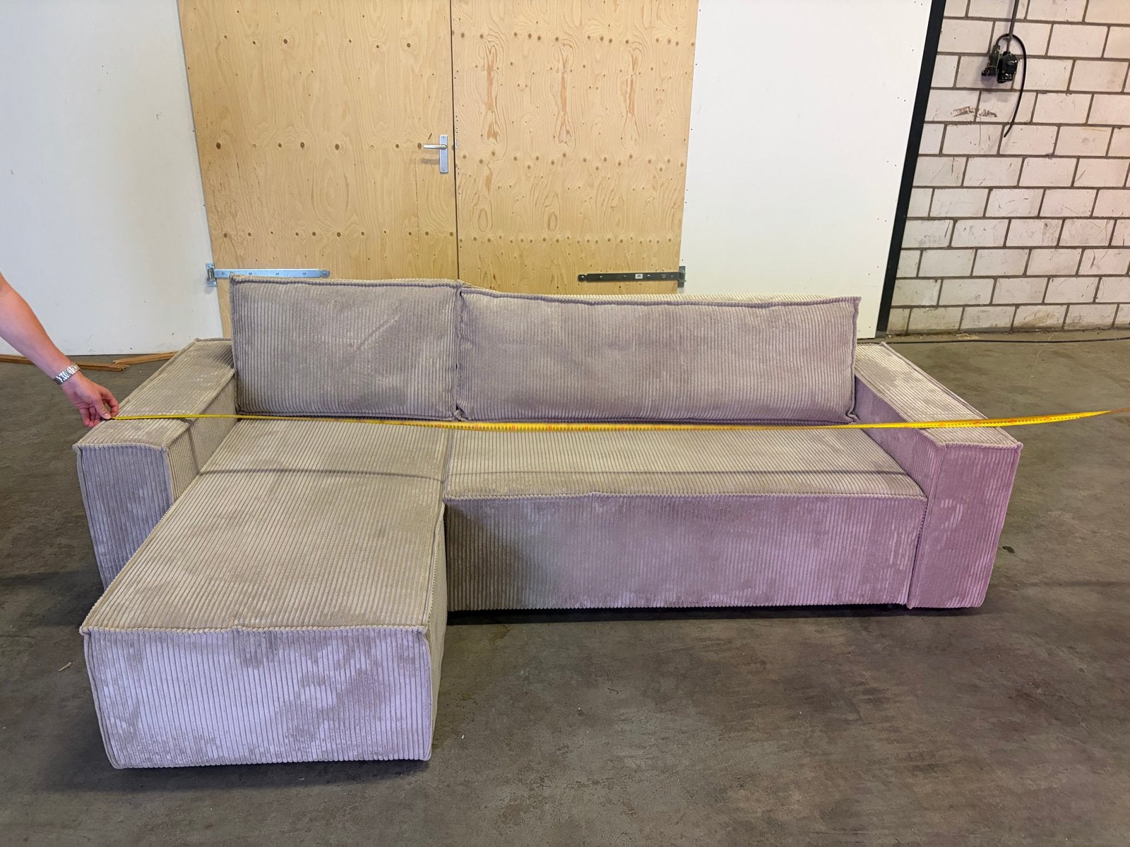 Comfortabele ribstof hoekbank - Zo goed als nieuw, Ophalen, 125 tot 150 cm, Hoekbank, Zo goed als nieuw