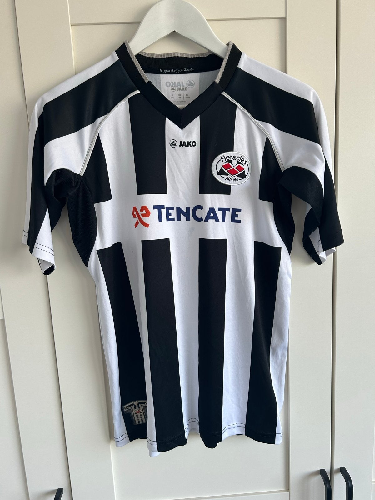 Officieel Heracles Almelo thuistenue 2011-2012 - Maat S, Maat S, Verzenden, Zo goed als nieuw, Shirt