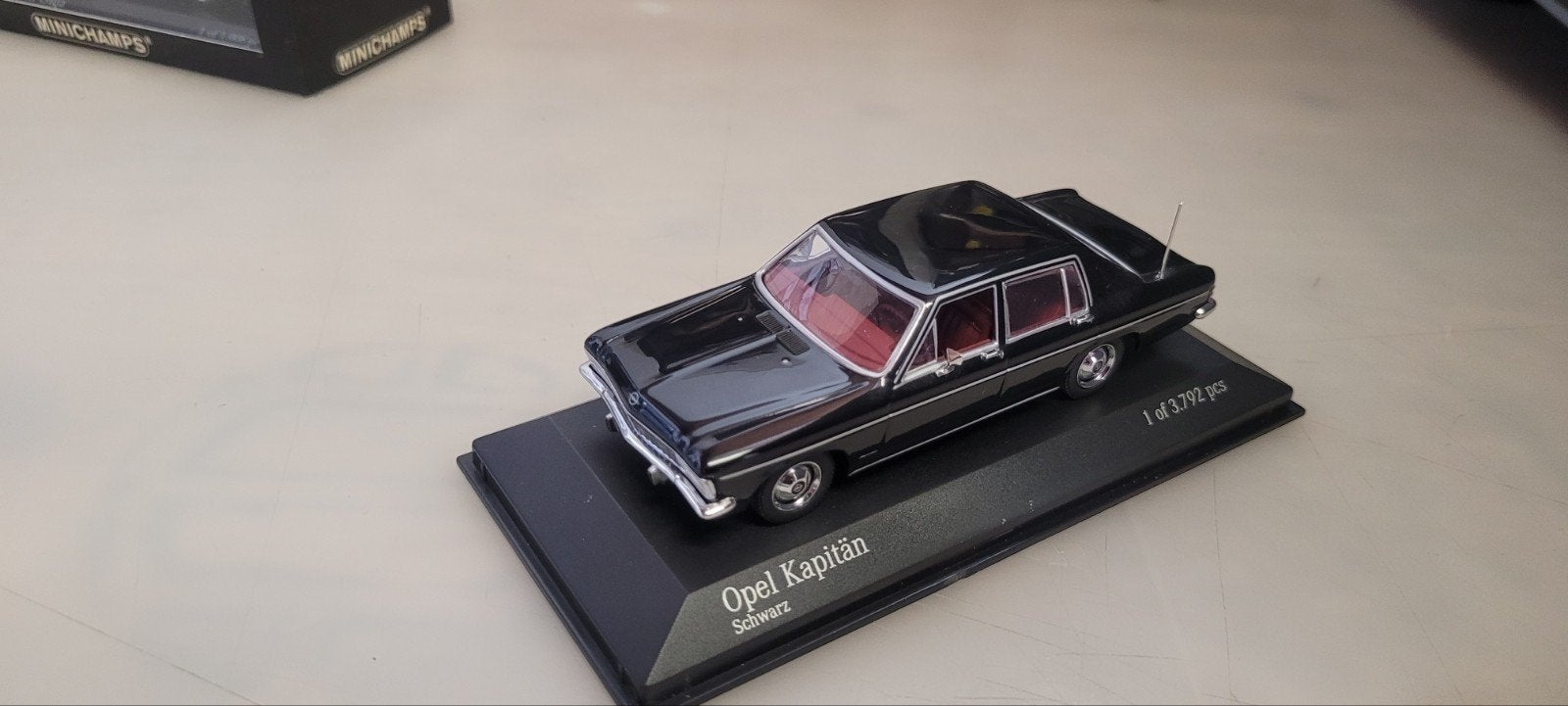 Minichamps Opel Kapitan zwart, Ophalen of Verzenden, Zo goed als nieuw, Auto, MiniChamps
