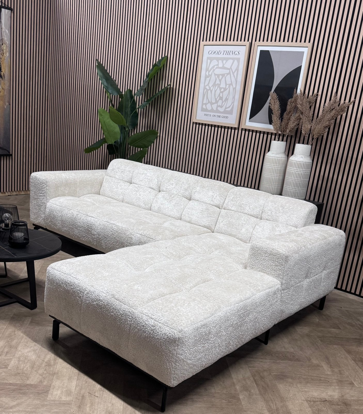 SHOWMODEL | Luxe Teddy Stof Hoekbank - Crème - 265 x 195, 250 tot 300 cm, -, -, Hoekbank