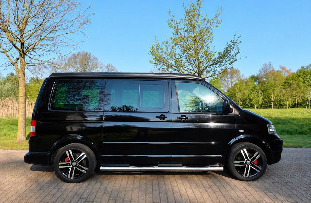 Volkswagen Multivan 2.5 TDI AUT 174pk 2007 Zwart Camper, Auto's, Overige carrosserieën, Zwart, 10 km/l, Diesel