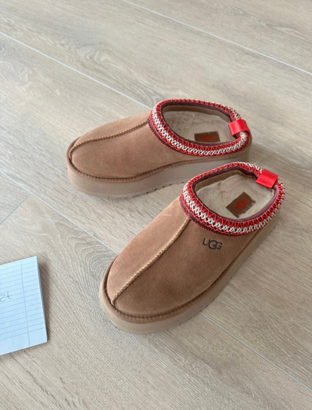 Ugg uggs tasman 38, Kleding | Dames, Schoenen, Ophalen of Verzenden, Zo goed als nieuw, Bruin, Pantoffels of Sloffen