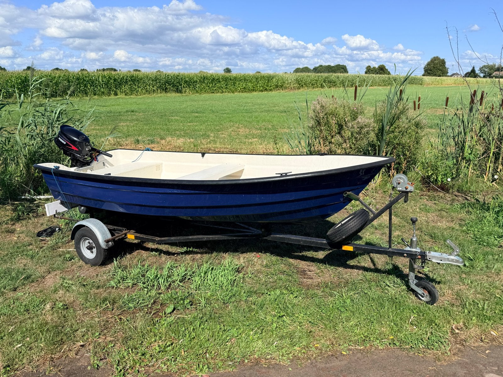 Hele nette vis-/recreatieboot trailer en Hidea 5 pk viertakt, Ophalen, Gebruikt, Buitenboordmotor, Trailer