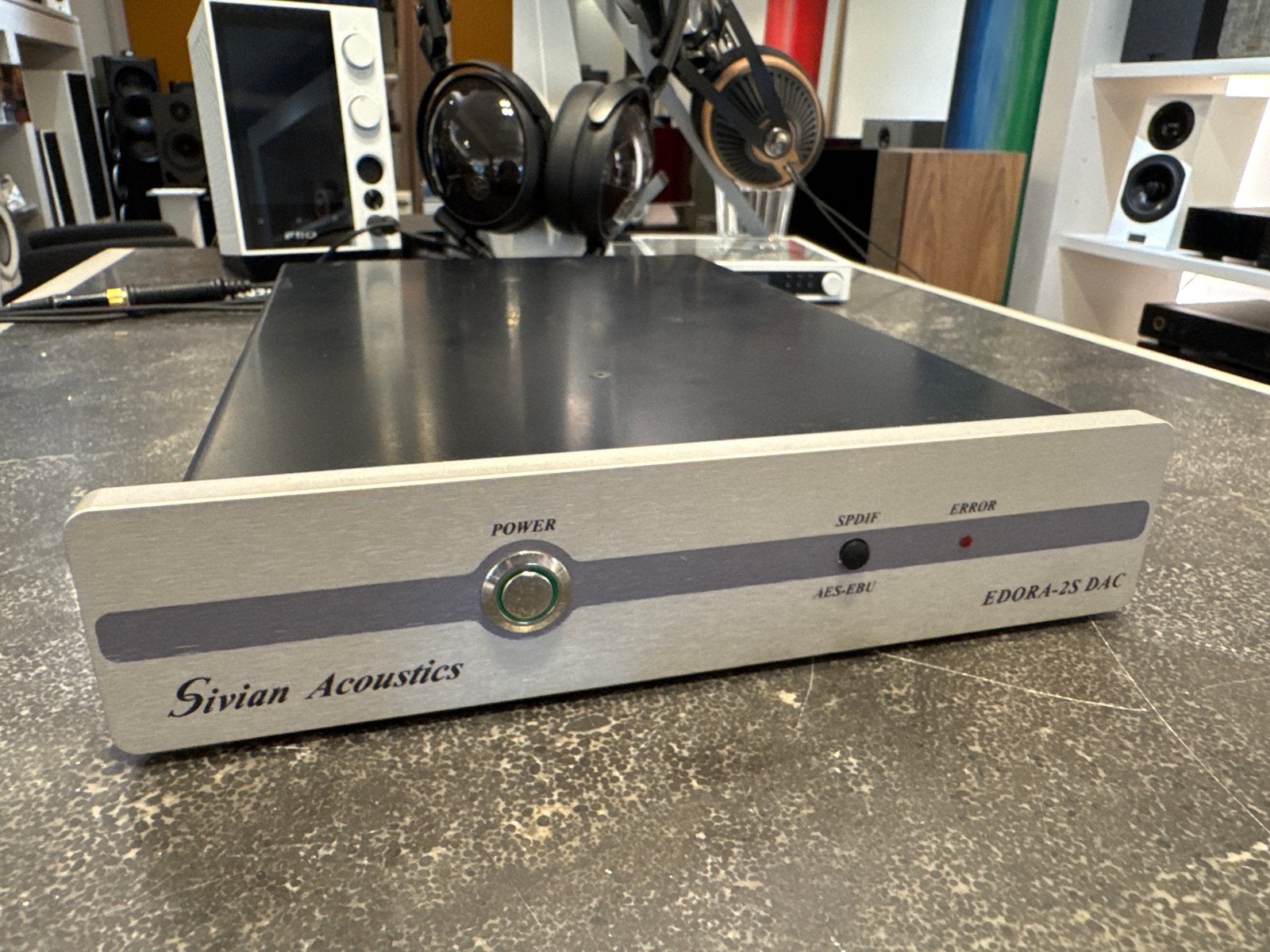 Sivian Acoustics EDORA-2S DAC - Hoogwaardige Audio Converter, Overige merken, Overige systemen, Ophalen of Verzenden, Zo goed als nieuw