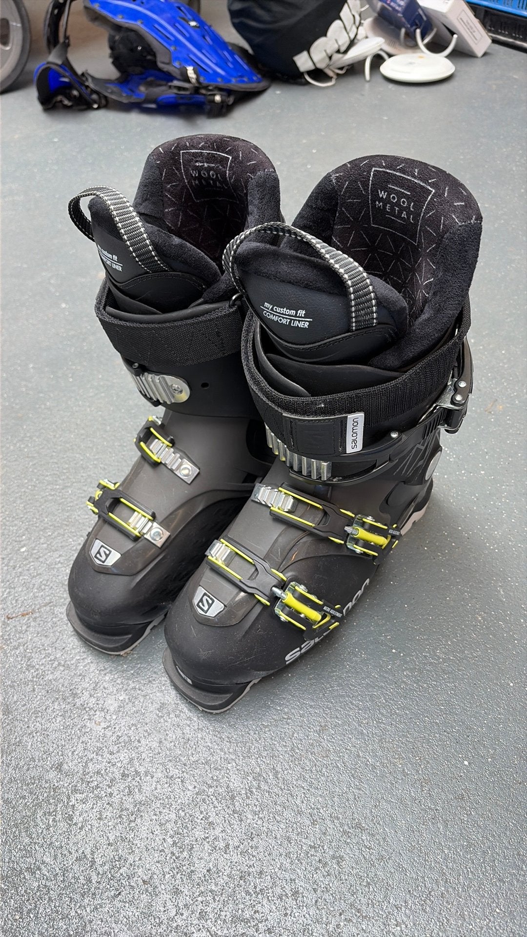 Salomon QST Access 80 Skischoenen (zgan) - maat 27, Sport en Fitness, Skiën en Langlaufen, 160 tot 180 cm, Schoenen, Zo goed als nieuw