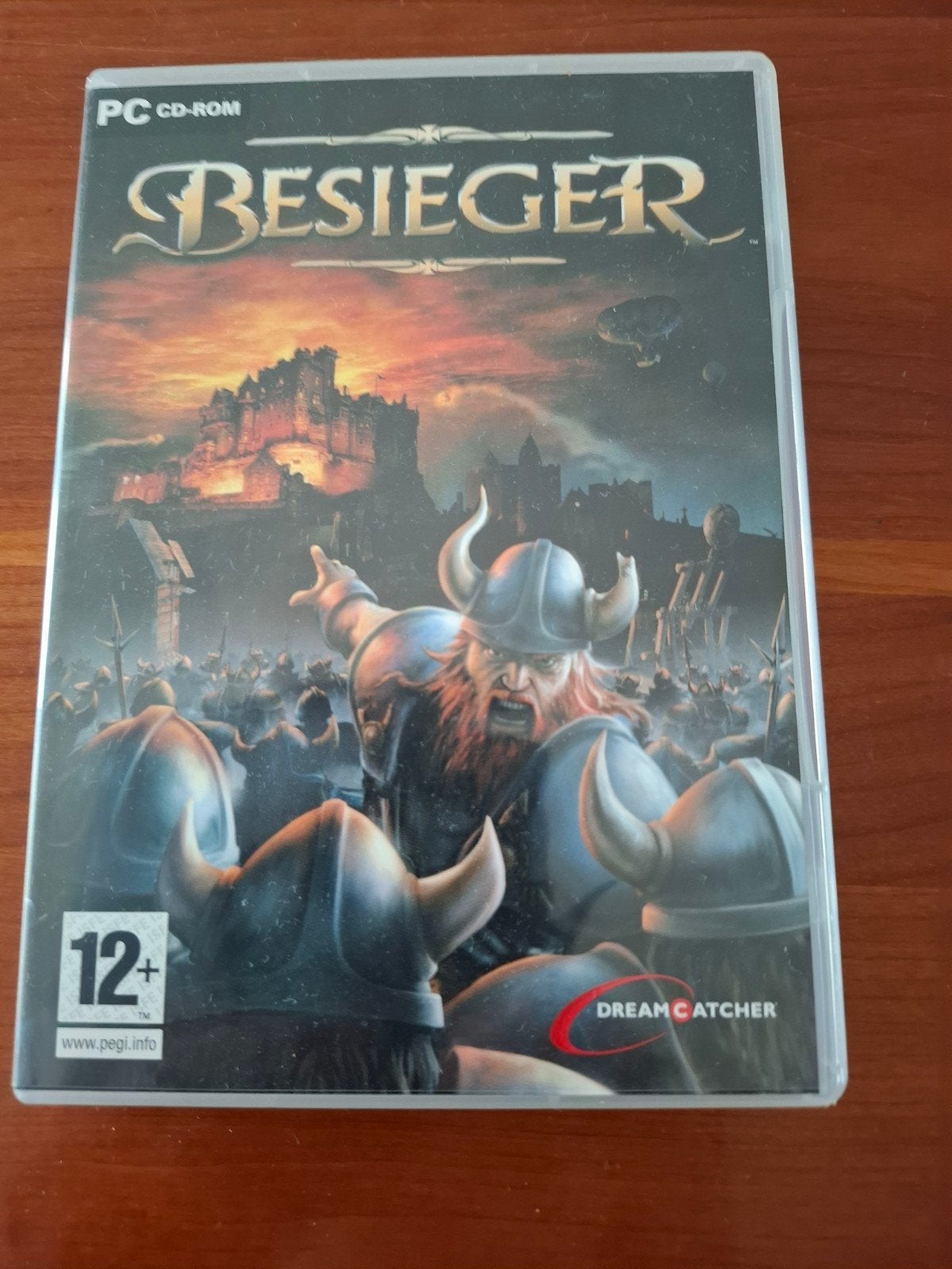 Besieger PC CD-ROM - Strategie en Dominantie, Ophalen of Verzenden, Zo goed als nieuw