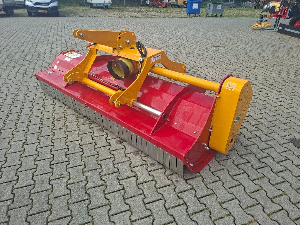 INO Dominator 280 klepelmaaier, Zakelijke goederen, Ophalen