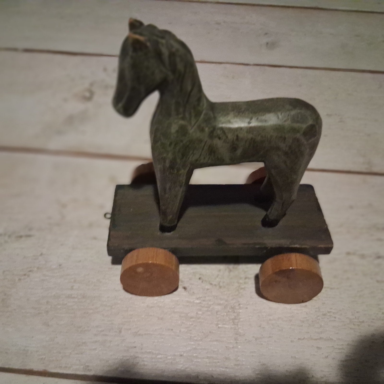 Vintage houten paardje op wielen - decoratief, Ophalen of Verzenden
