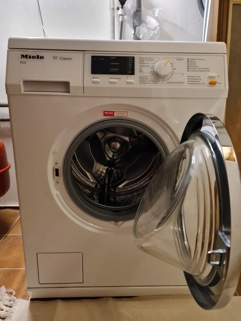 Miele wasmachine eco classic WDA111, Ophalen, Zo goed als nieuw, Voorlader, 85 tot 90 cm
