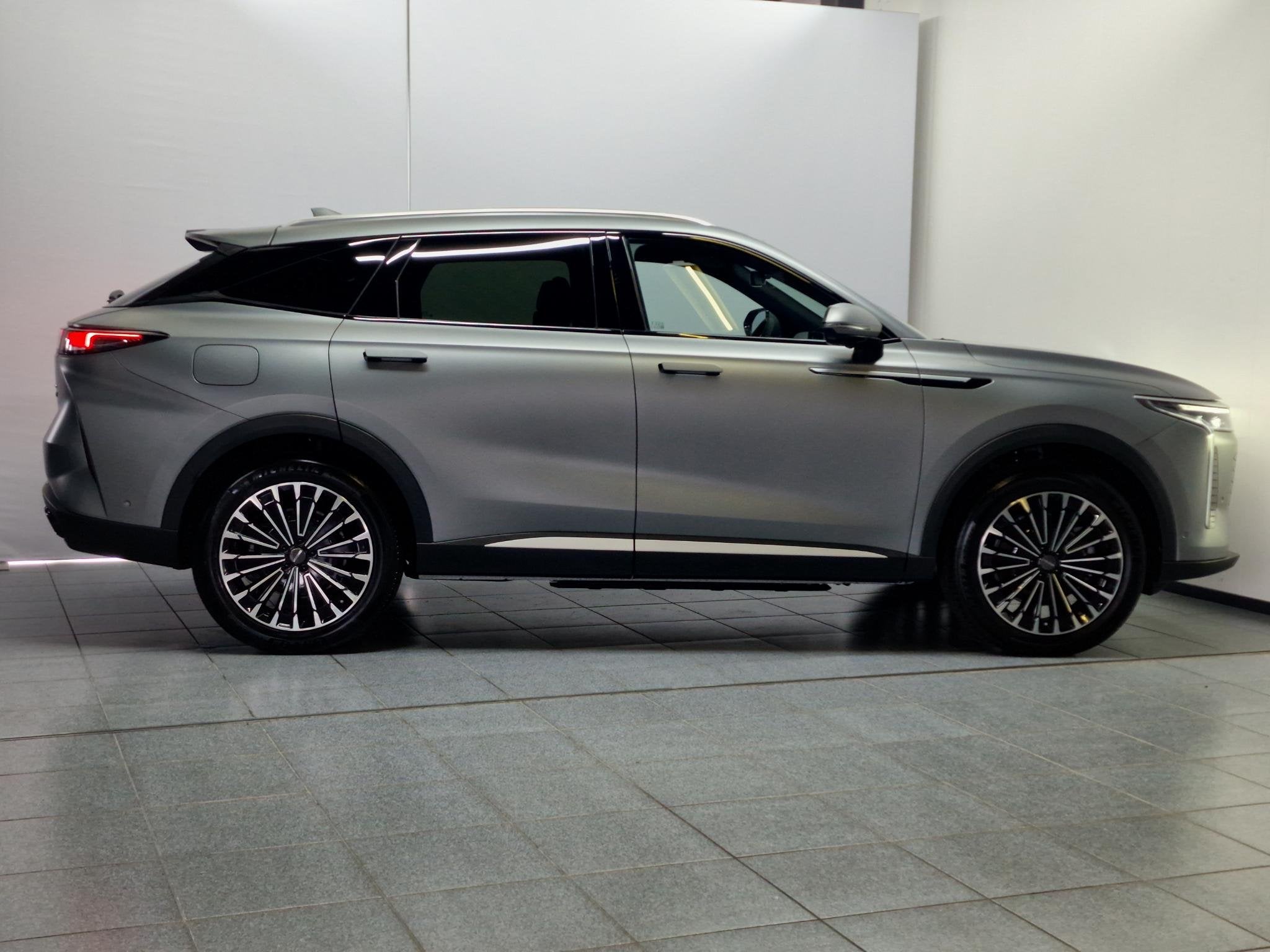 Omoda 9 1.5T-GDi SHS-P Premium 5p Enige in Nederland met roo, Auto's, Overige Auto's, Automaat, 12 maanden, 537 pk, Euro 6