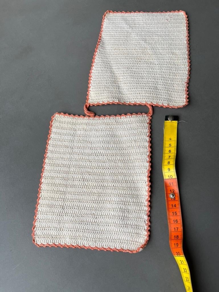 Off white/oranje gehaakte pannenlappen, Huis en Inrichting, Keuken | Textiel, Verzenden, Zo goed als nieuw, Oranje, Overige typen