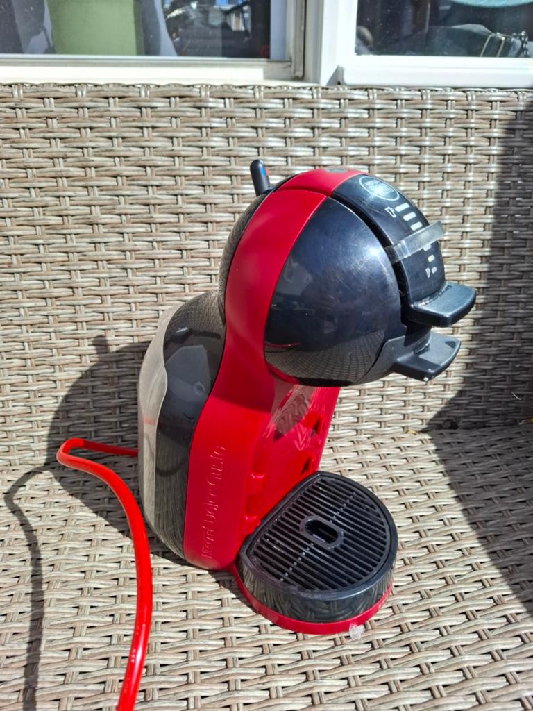 Dolce gusto, Witgoed en Apparatuur, Koffiezetapparaten, Ophalen of Verzenden, Gebruikt, Koffiemachine